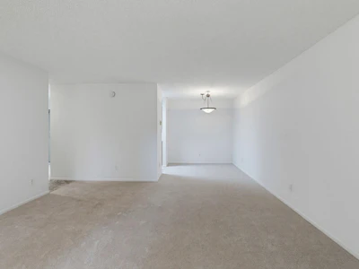 106-333 Wethersfield Drive - 5