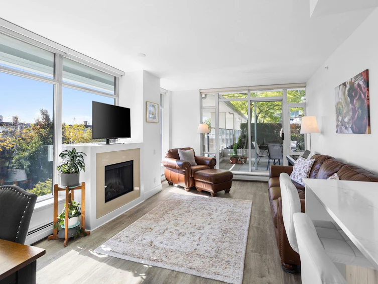 306-158 W 13th Street, North Vancouver, BC, V7M 0A7 - 9