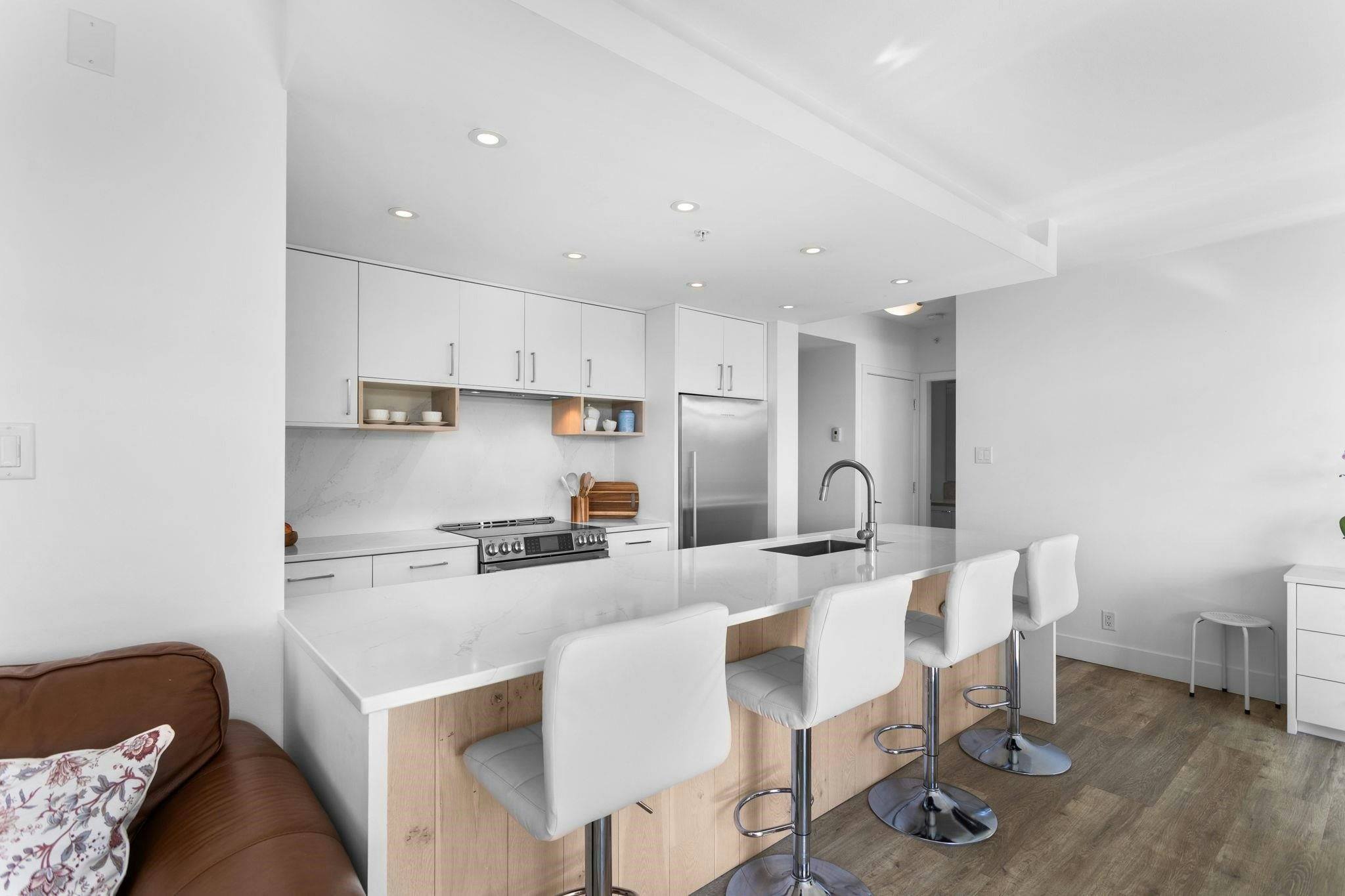 306-158 W 13th Street, North Vancouver, BC, V7M 0A7 - 14
