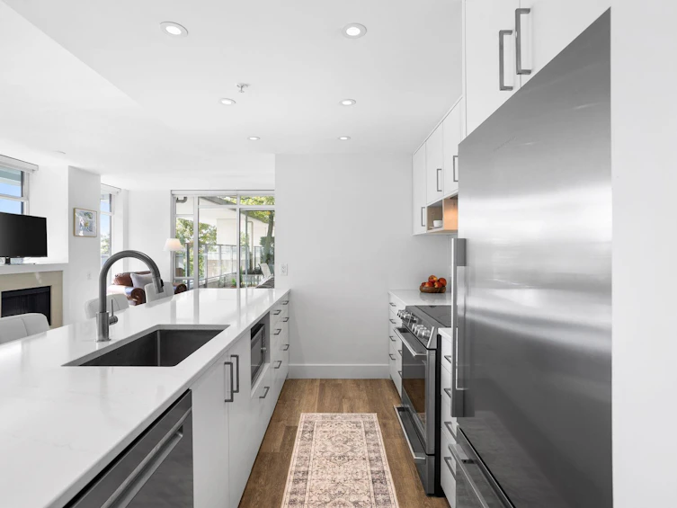 306-158 W 13th Street, North Vancouver, BC, V7M 0A7 - 13