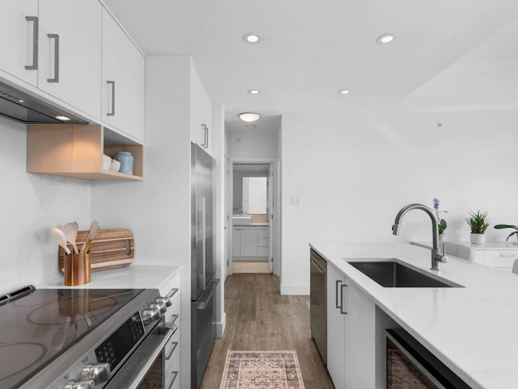 306-158 W 13th Street, North Vancouver, BC, V7M 0A7 - 15