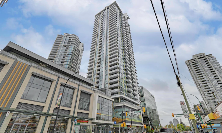 2211-7358 Edmonds Street