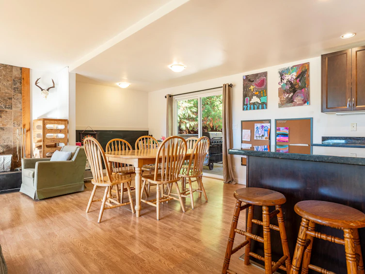9158 Sunshine Coast Highway, Halfmoon Bay, BC, V0N 1Y2 - 8