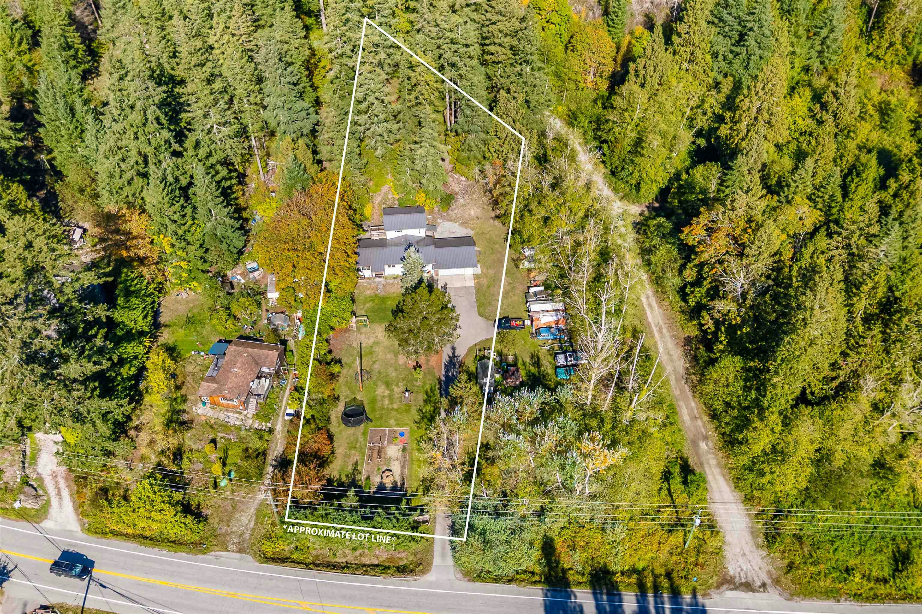 9158 Sunshine Coast Highway, Halfmoon Bay, BC, V0N 1Y2 - 35