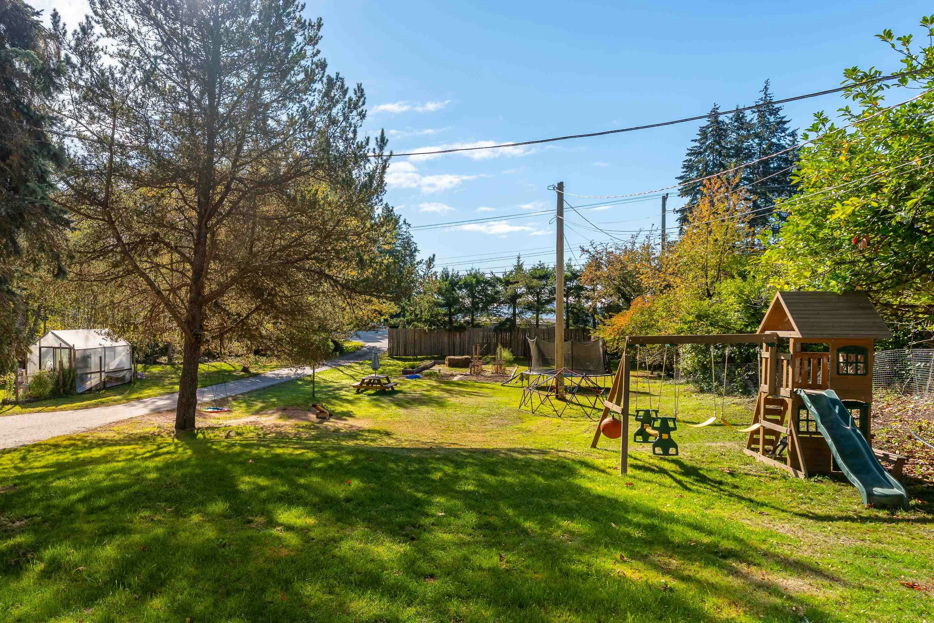 9158 Sunshine Coast Highway, Halfmoon Bay, BC, V0N 1Y2 - 33