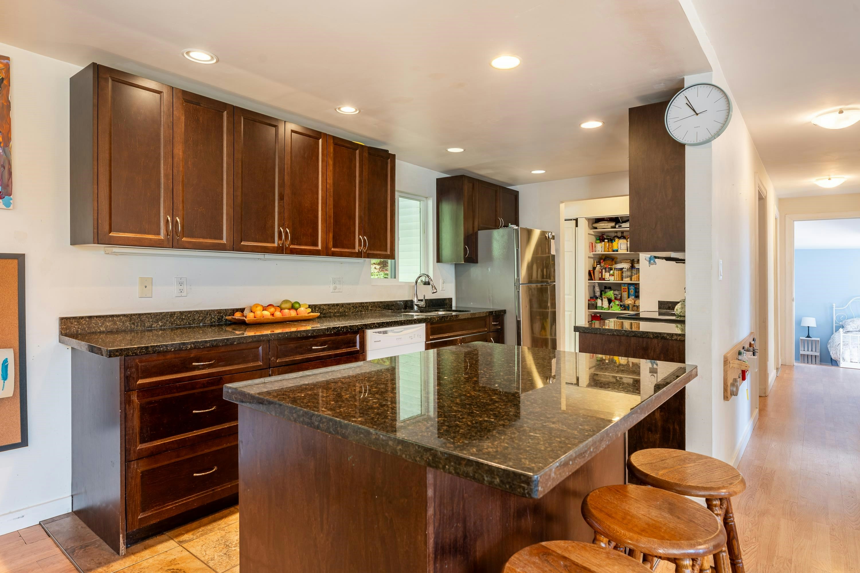 9158 Sunshine Coast Highway, Halfmoon Bay, BC, V0N 1Y2 - 13
