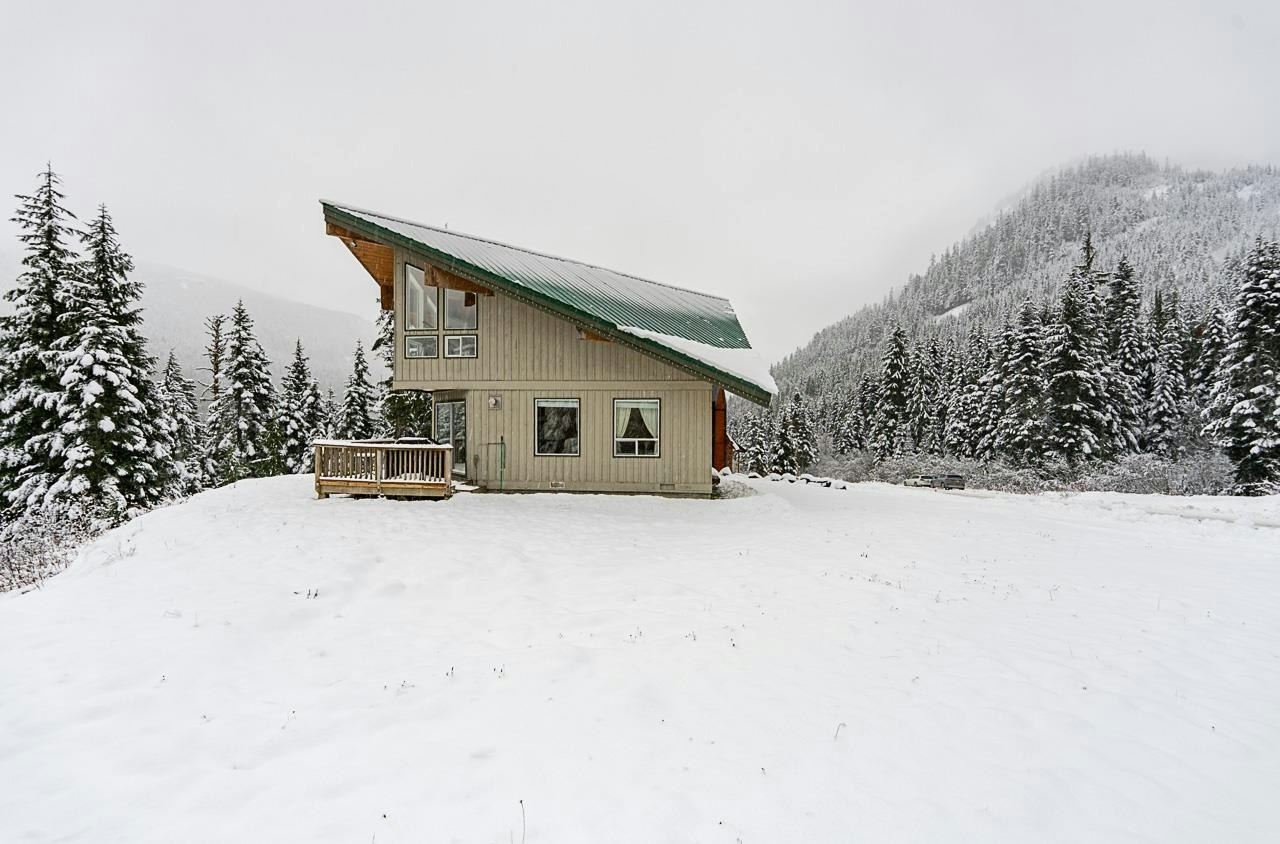 20806 Sakwi Creek Road, Mission, BC, V0M 1A1