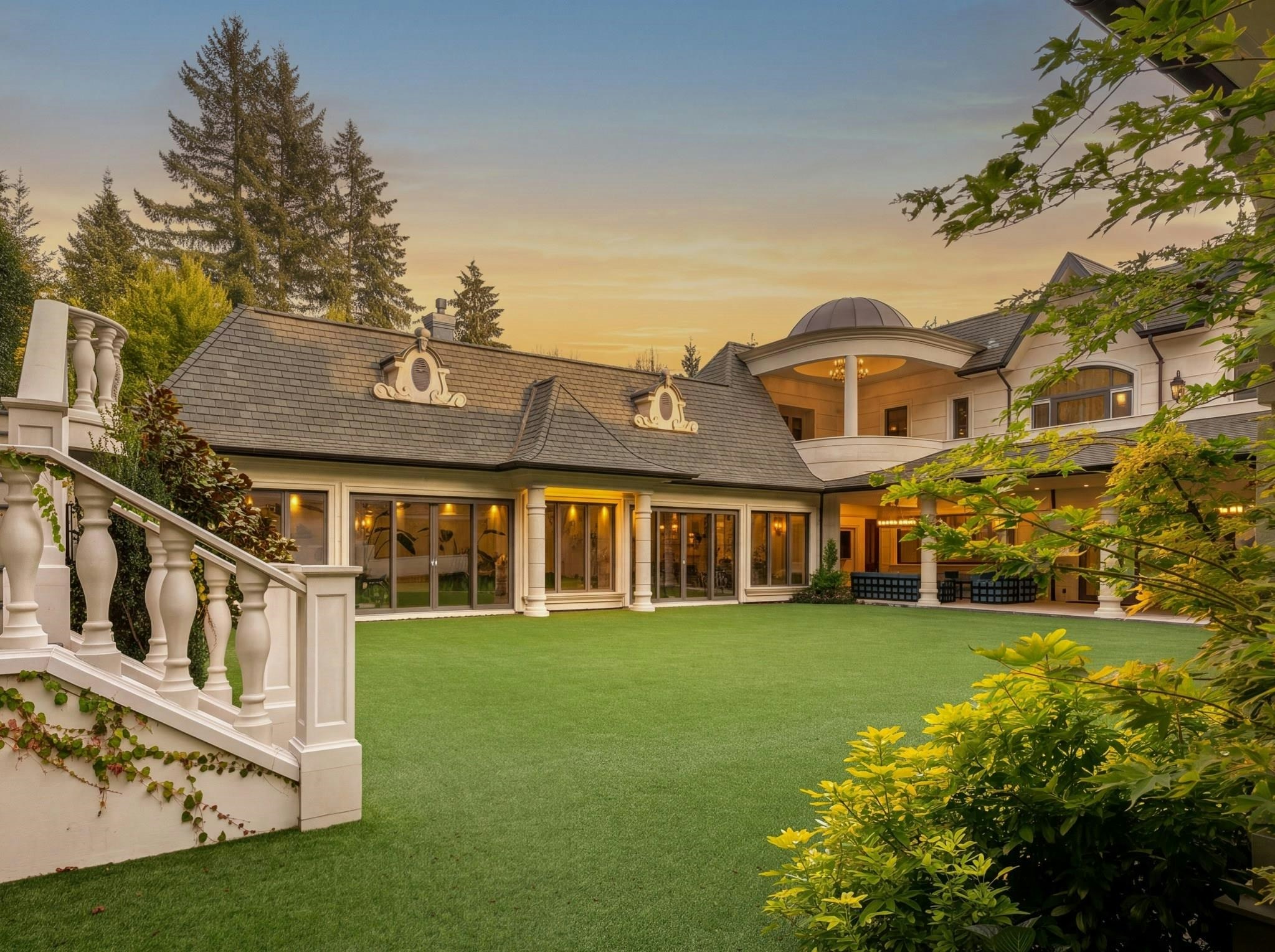 2867 Marine Drive - 3