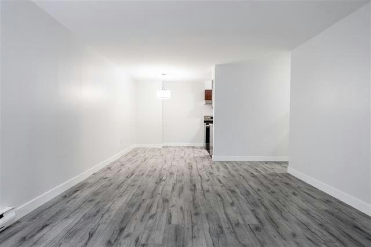 419-9867 Manchester Drive, Burnaby, BC, V3N 4P6 - 4
