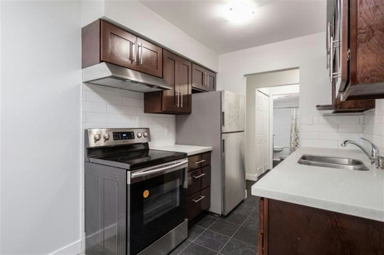 419-9867 Manchester Drive, Burnaby, BC, V3N 4P6 - 5