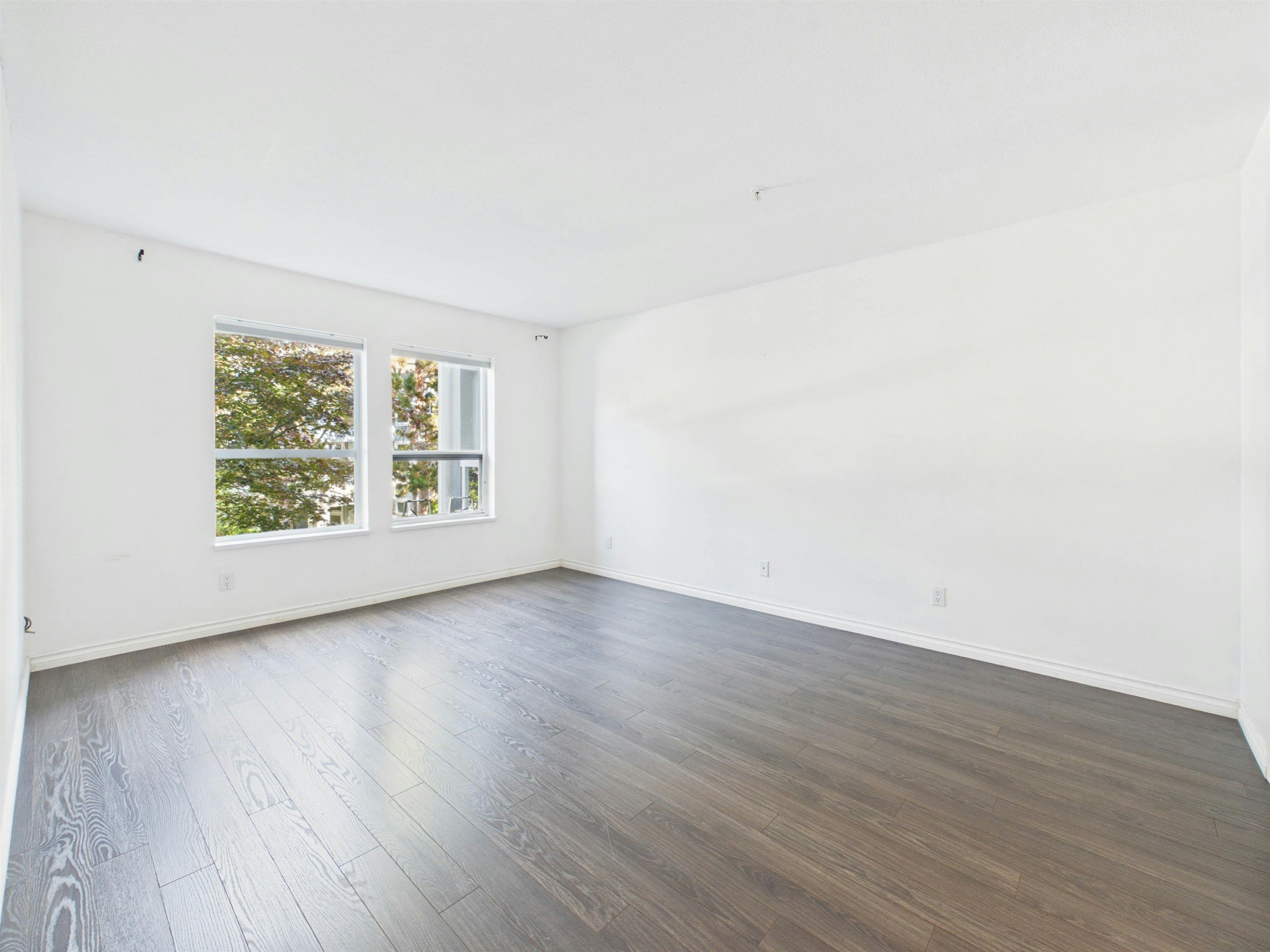 215-12931 Railway Ave Avenue, Richmond, BC, V7E 6M5 - 14