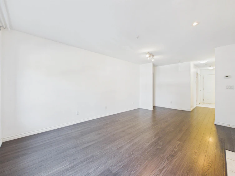 215-12931 Railway Ave Avenue, Richmond, BC, V7E 6M5 - 21
