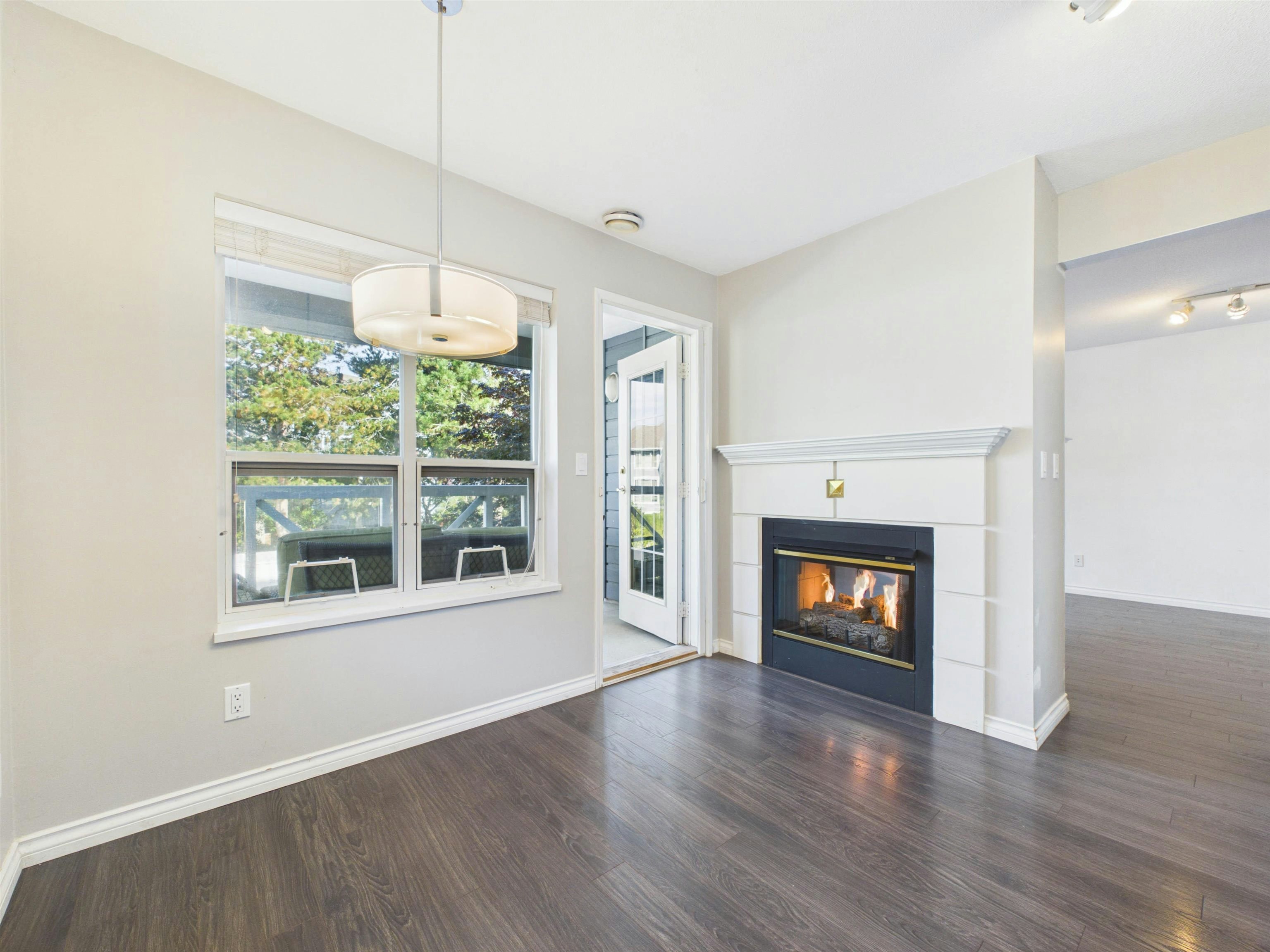 215-12931 Railway Ave Avenue, Richmond, BC, V7E 6M5 - 25