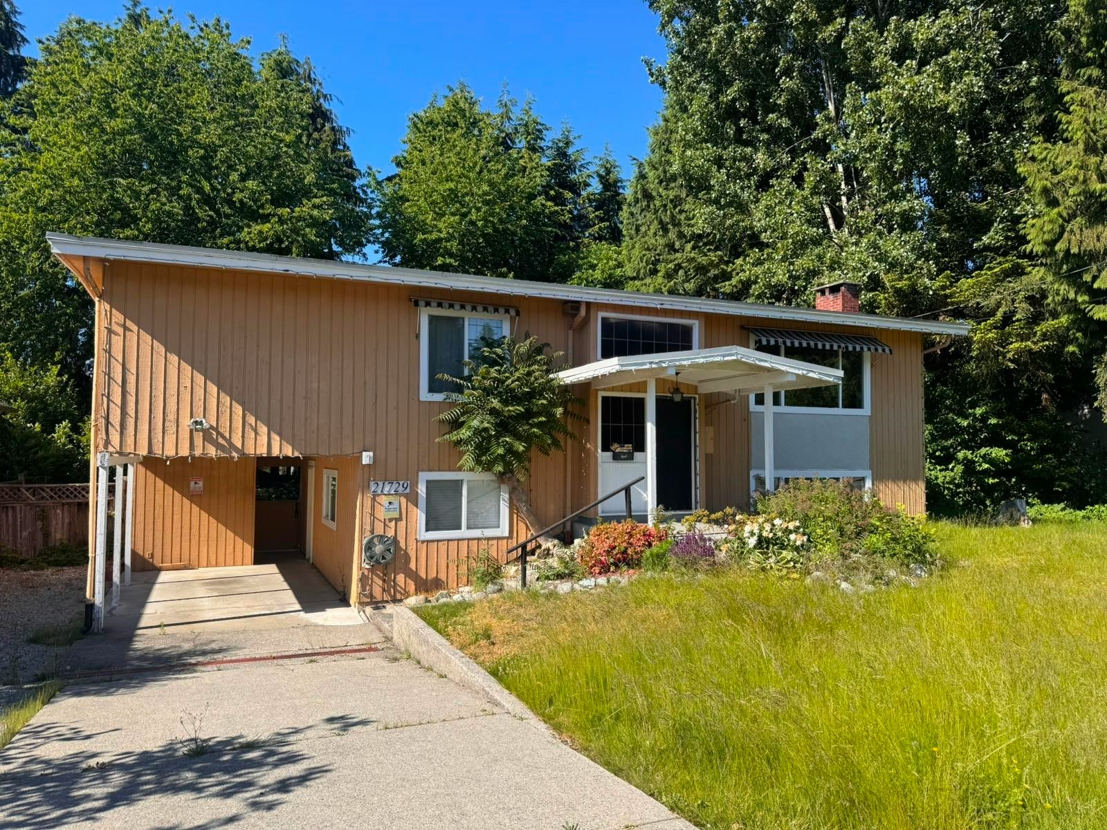 21729 124 Avenue, Maple Ridge, BC, V2X 4H6