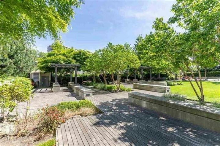 403-2200 Douglas Road, Burnaby, BC, V5C 0G8 - 18