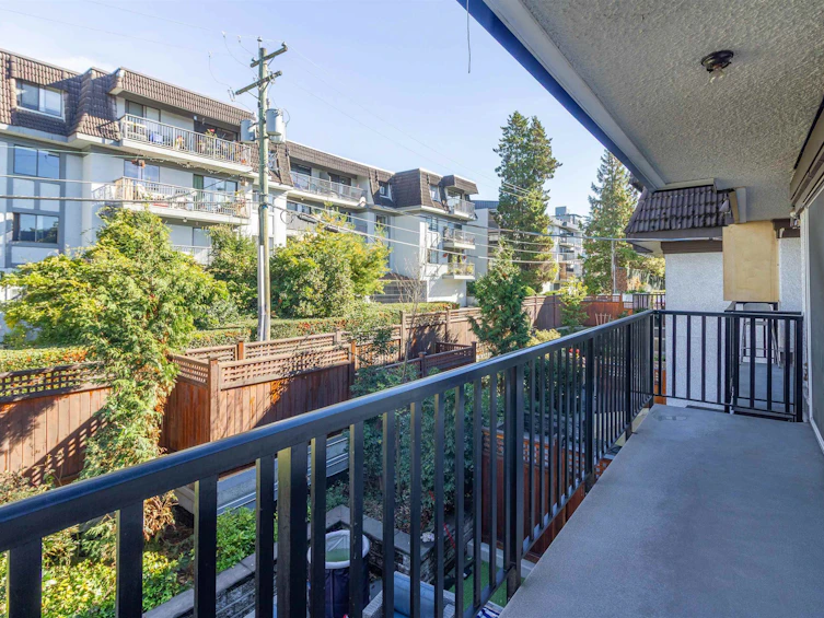 210-270 W 1st Street, North Vancouver, BC, V7M 1B4 - 13