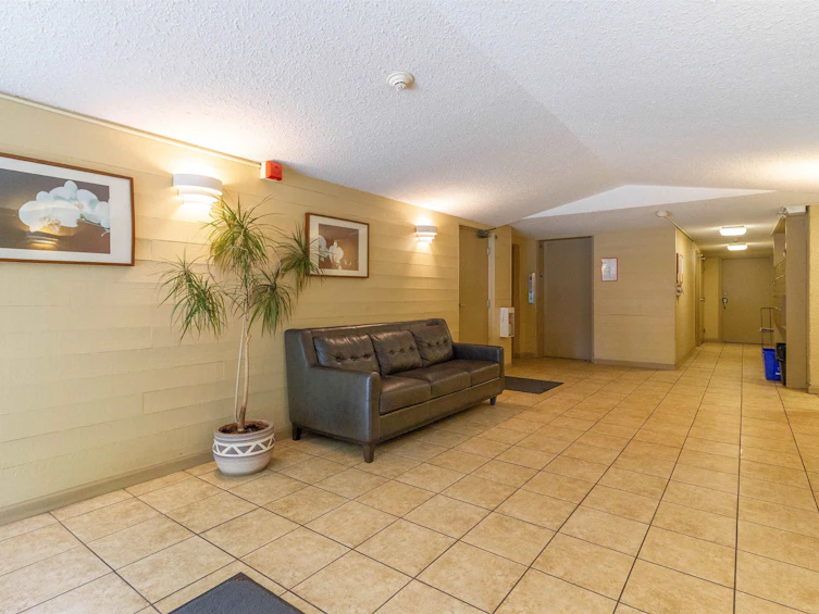 210-270 W 1st Street, North Vancouver, BC, V7M 1B4 - 16