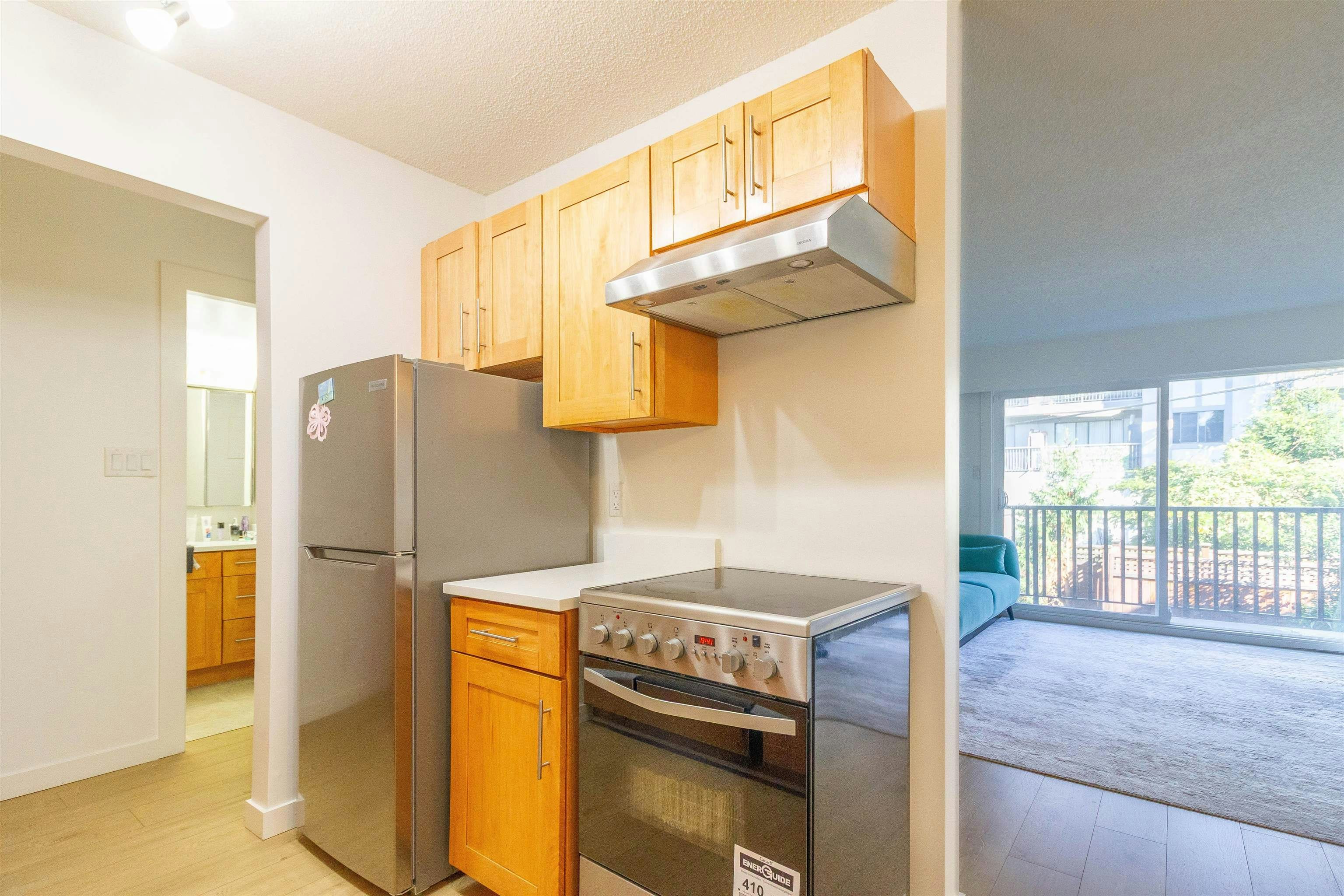 210-270 W 1st Street, North Vancouver, BC, V7M 1B4 - 9