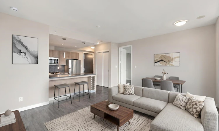 402-1788 Ontario Street