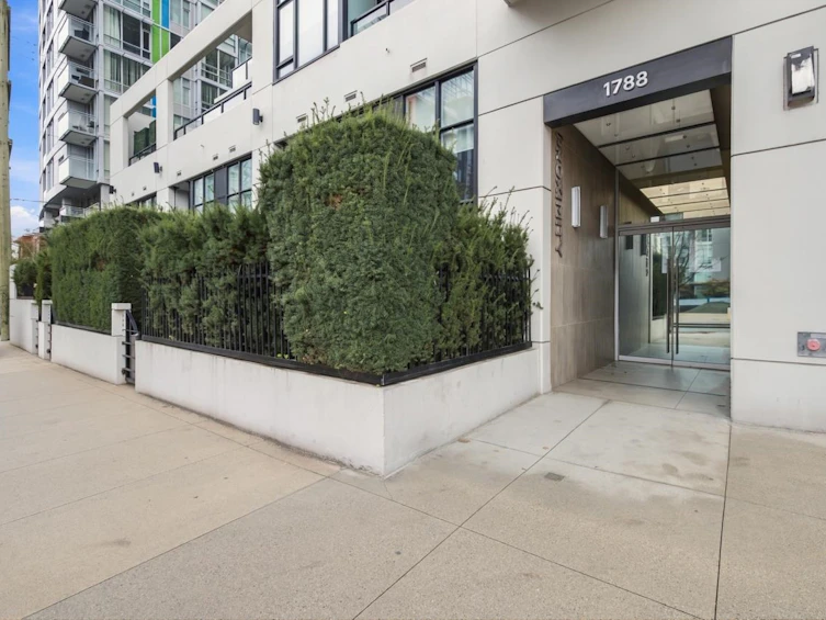 402-1788 Ontario Street, Vancouver, BC, V5T 0G3 - 32