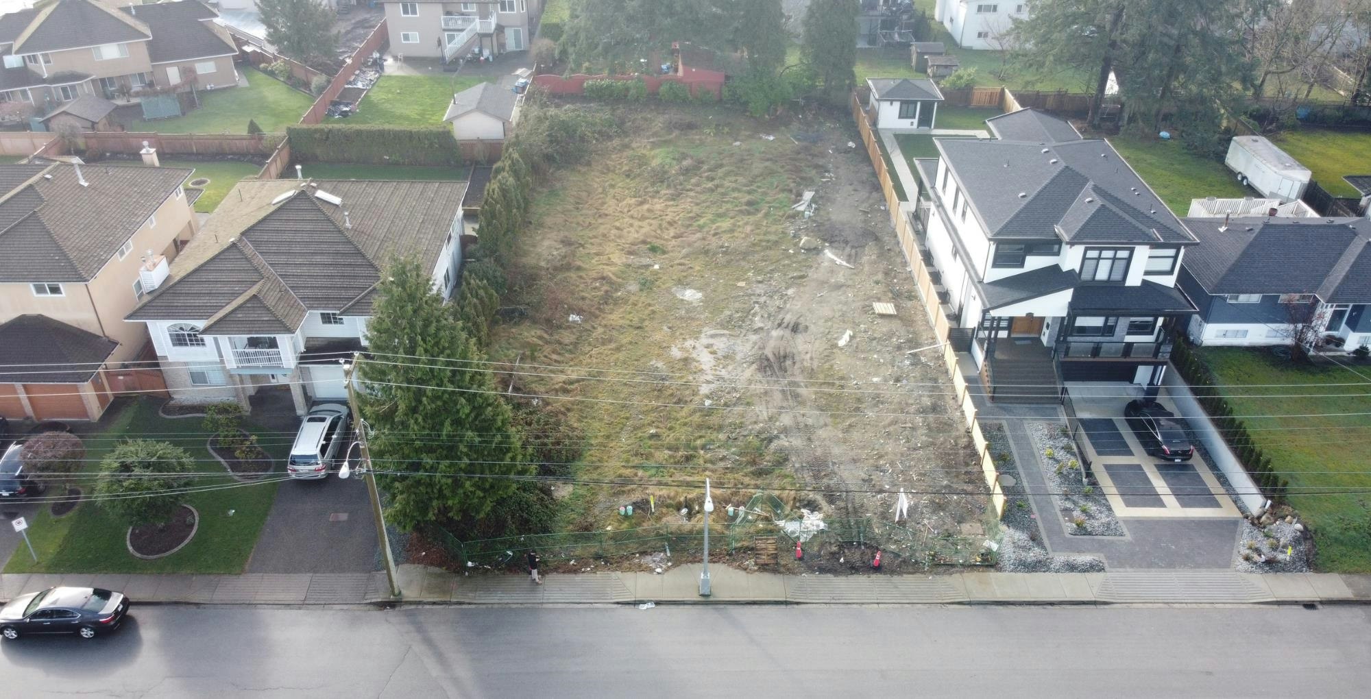 11492 90 Avenue - 2