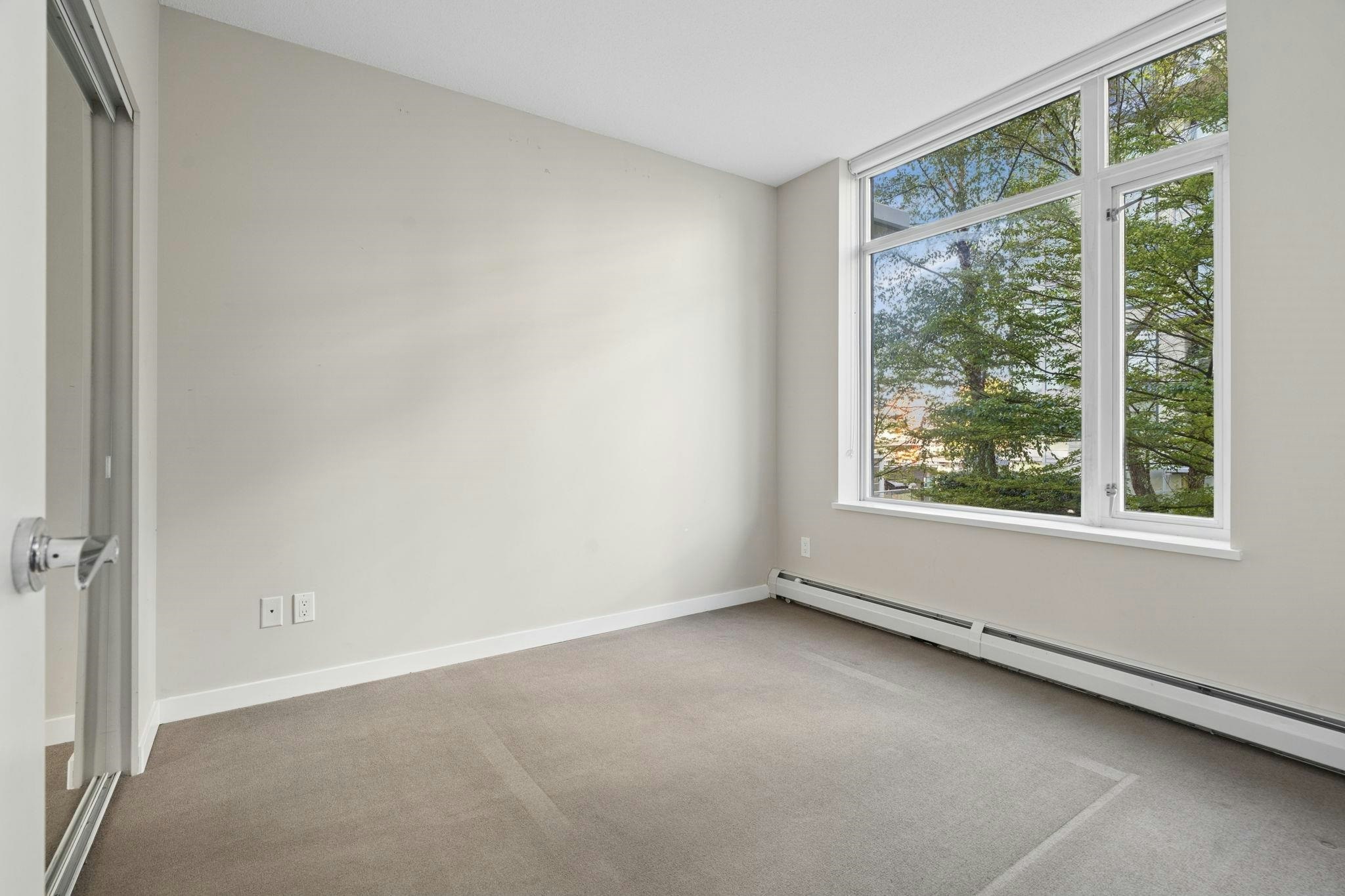 711-1708 Columbia Street, Vancouver, BC, V5Y 0H7 - 8
