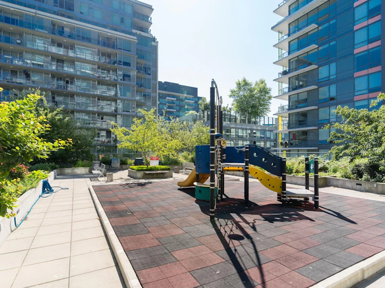 711-1708 Columbia Street, Vancouver, BC, V5Y 0H7 - 17