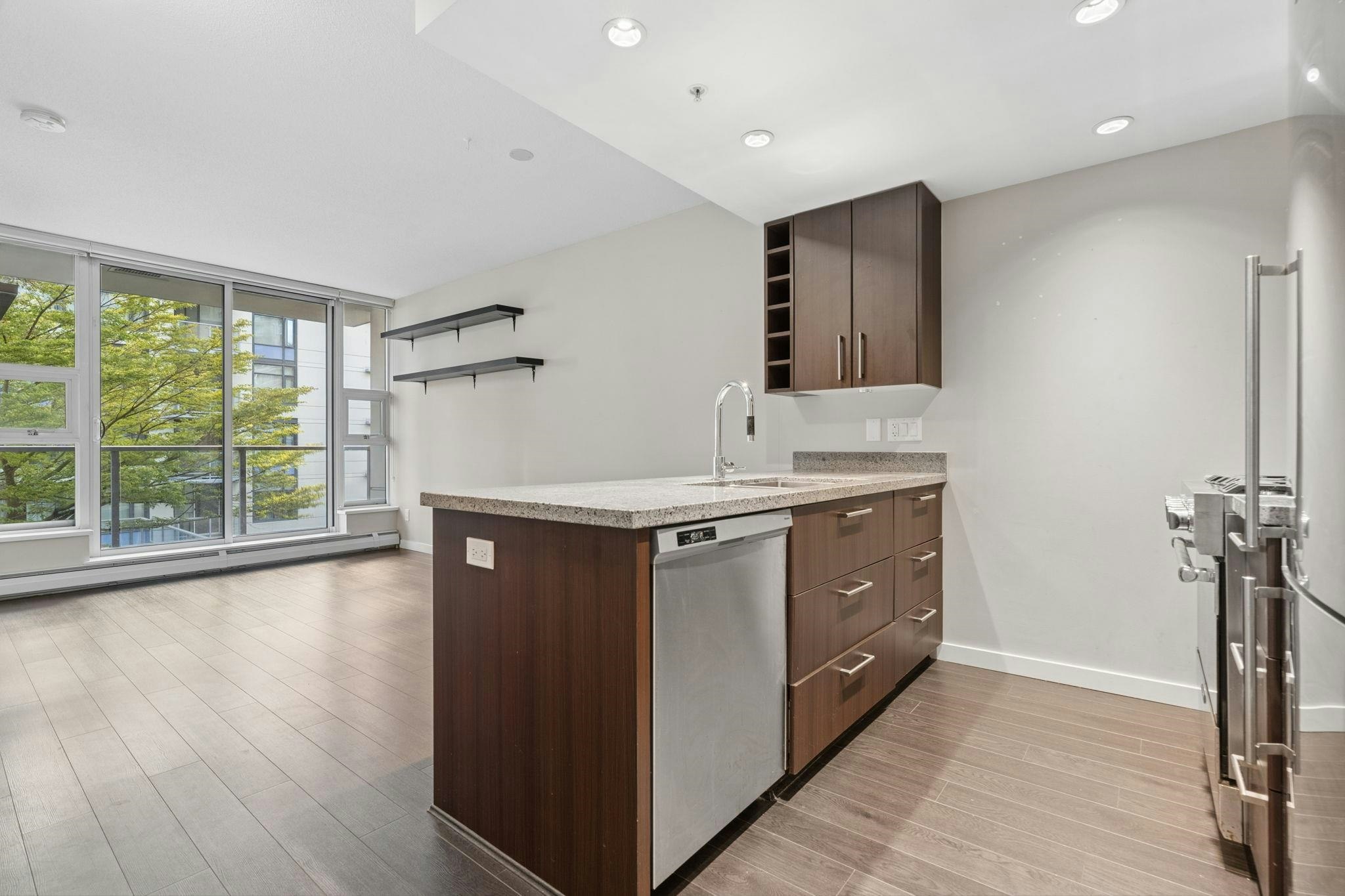 711-1708 Columbia Street, Vancouver, BC, V5Y 0H7 - 7