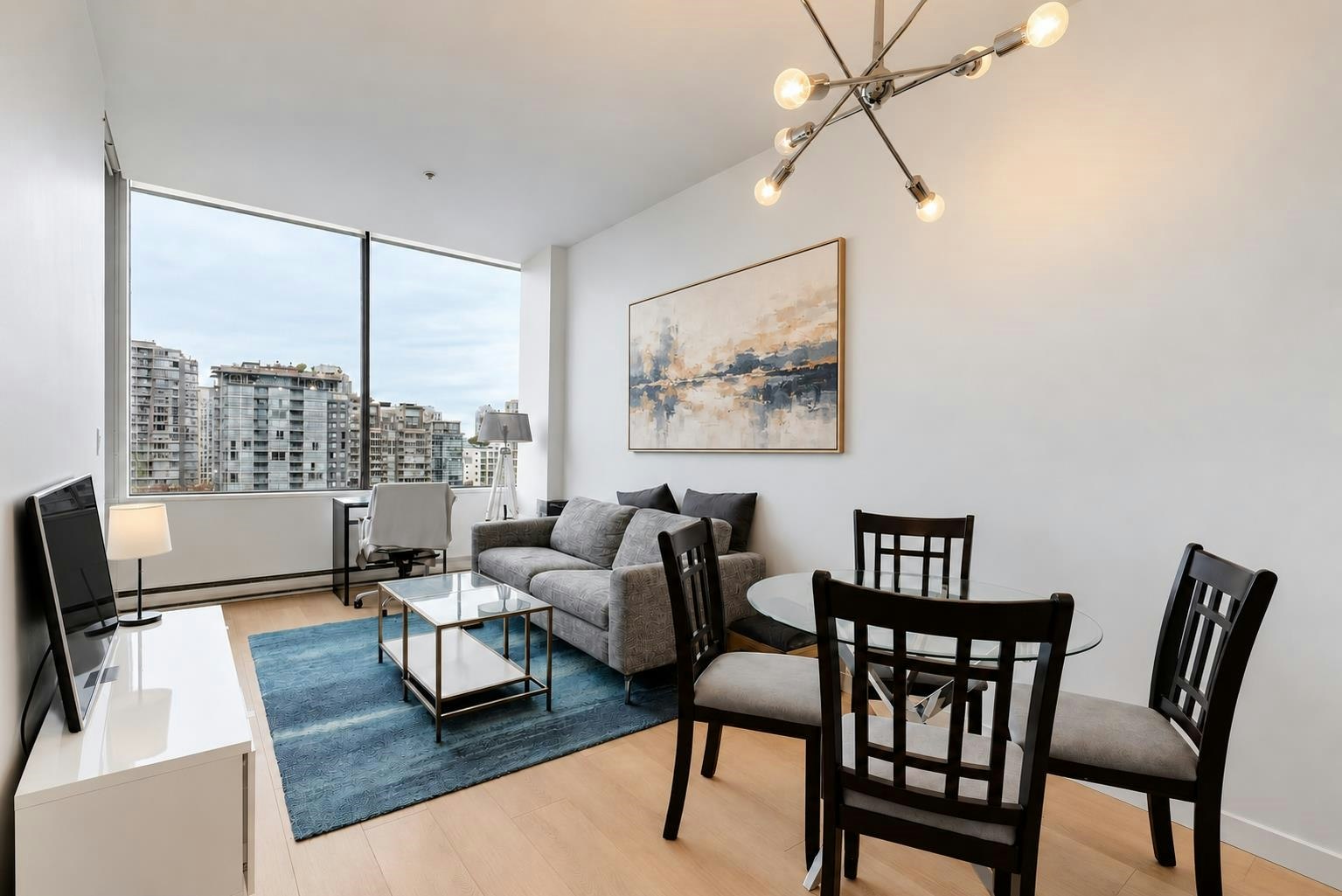 807-1010 Howe Street, Vancouver, BC, V6Z 1P5
