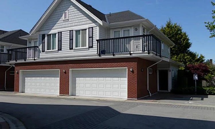 12-7231 No. 2 Road