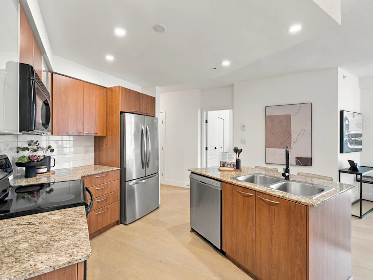 421-4028 Knight Street, Vancouver, BC, V5N 5Y8 - 9