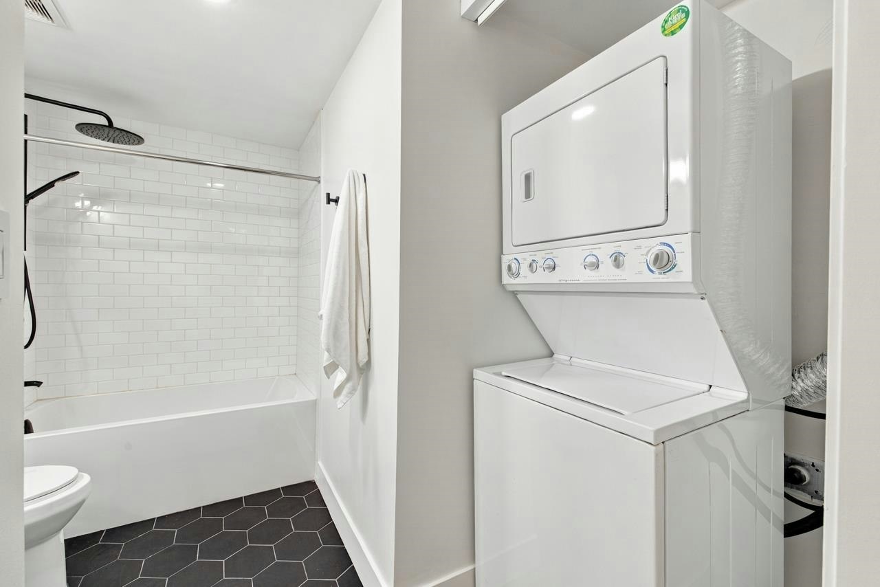 421-4028 Knight Street, Vancouver, BC, V5N 5Y8 - 15