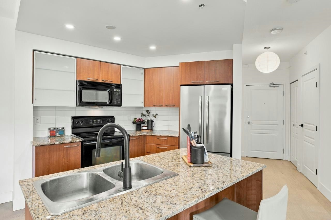 421-4028 Knight Street, Vancouver, BC, V5N 5Y8 - 8