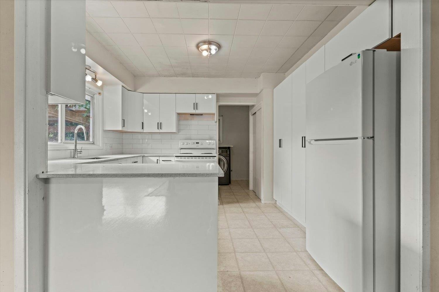 9647 Windsor Street, Chilliwack, BC, V2P 6C3 - 8