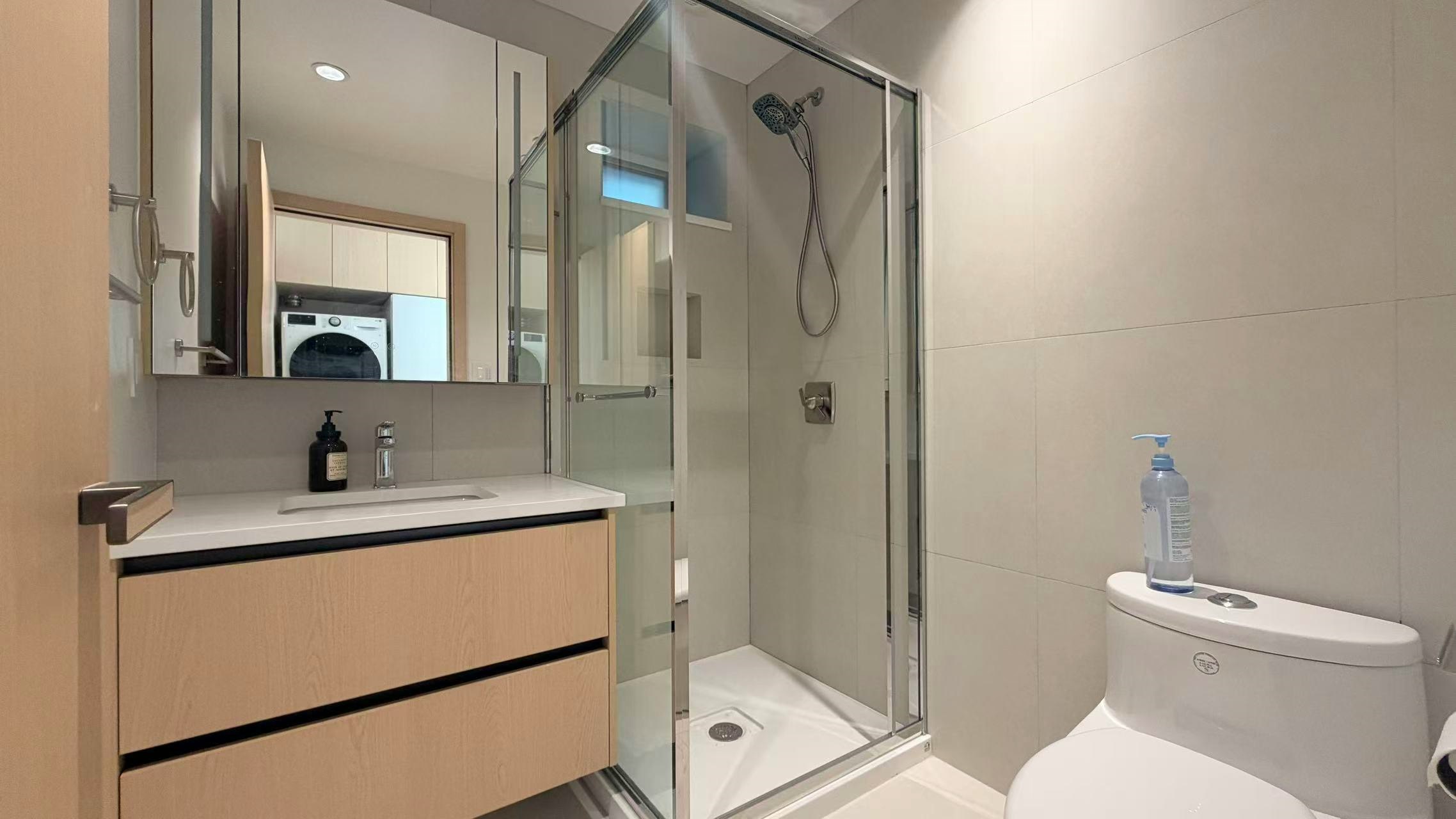 one bedroom-xx W 63 Avenue, Vancouver, BC, V5X 2H6 - 6