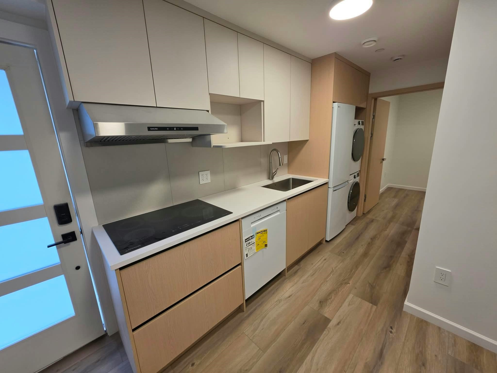 one bedroom-xx W 63 Avenue, Vancouver, BC, V5X 2H6