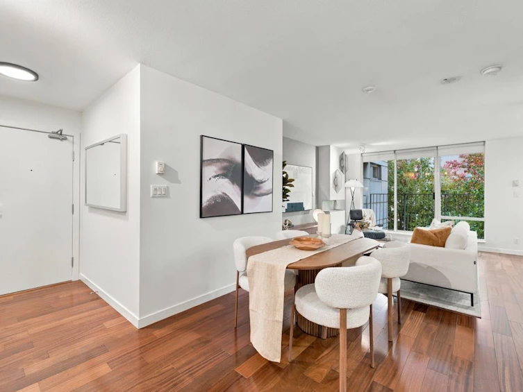 409-328 E 11th Avenue, Vancouver, BC, V5T 4W1 - 2
