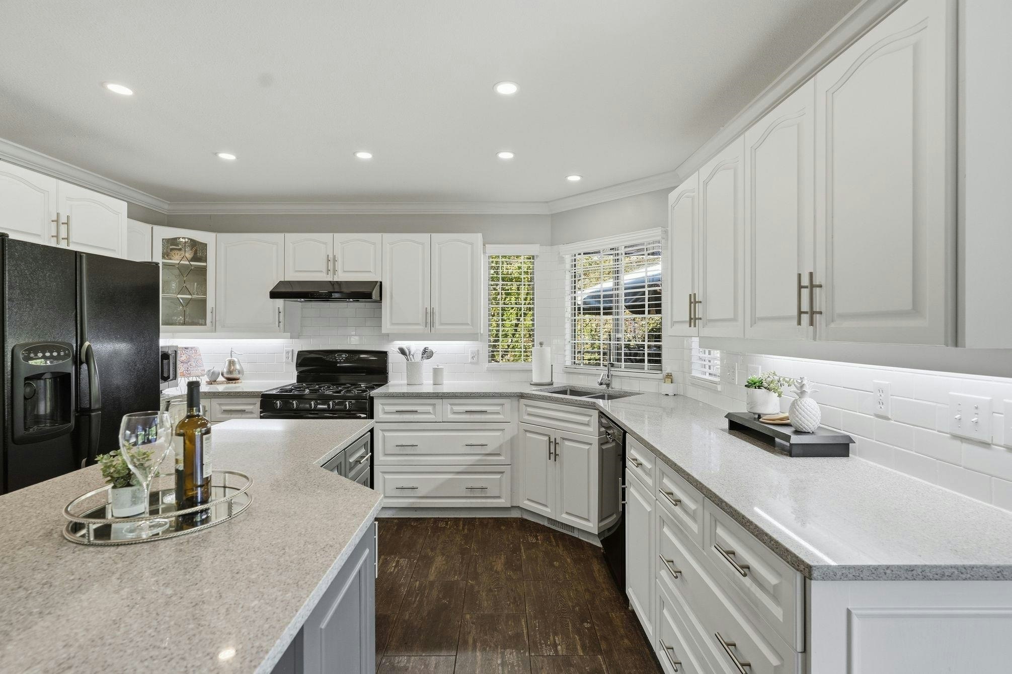 15069 82 Avenue - 5