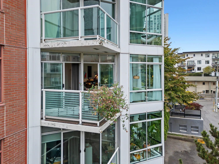 603-130 E 2nd Street, North Vancouver, BC, V7L 1C3 - 32