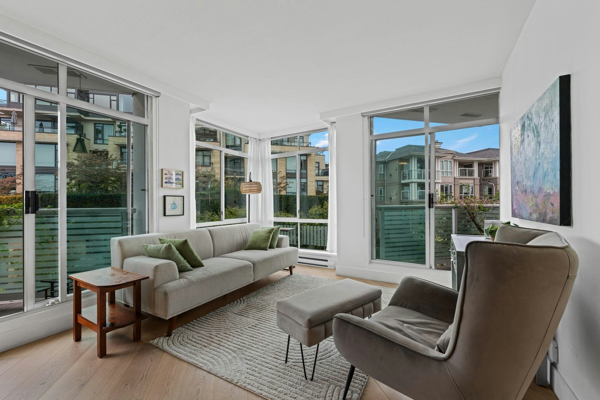 603-130 E 2nd Street, North Vancouver, BC, V7L 1C3