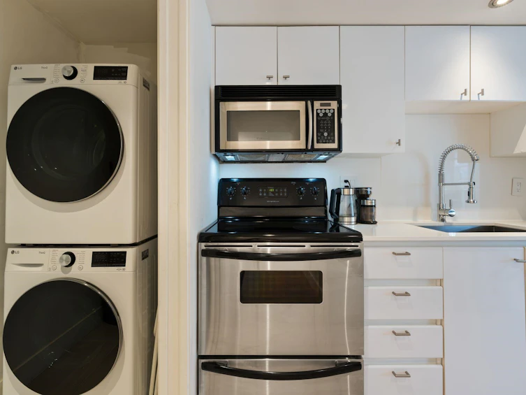 603-130 E 2nd Street, North Vancouver, BC, V7L 1C3 - 24