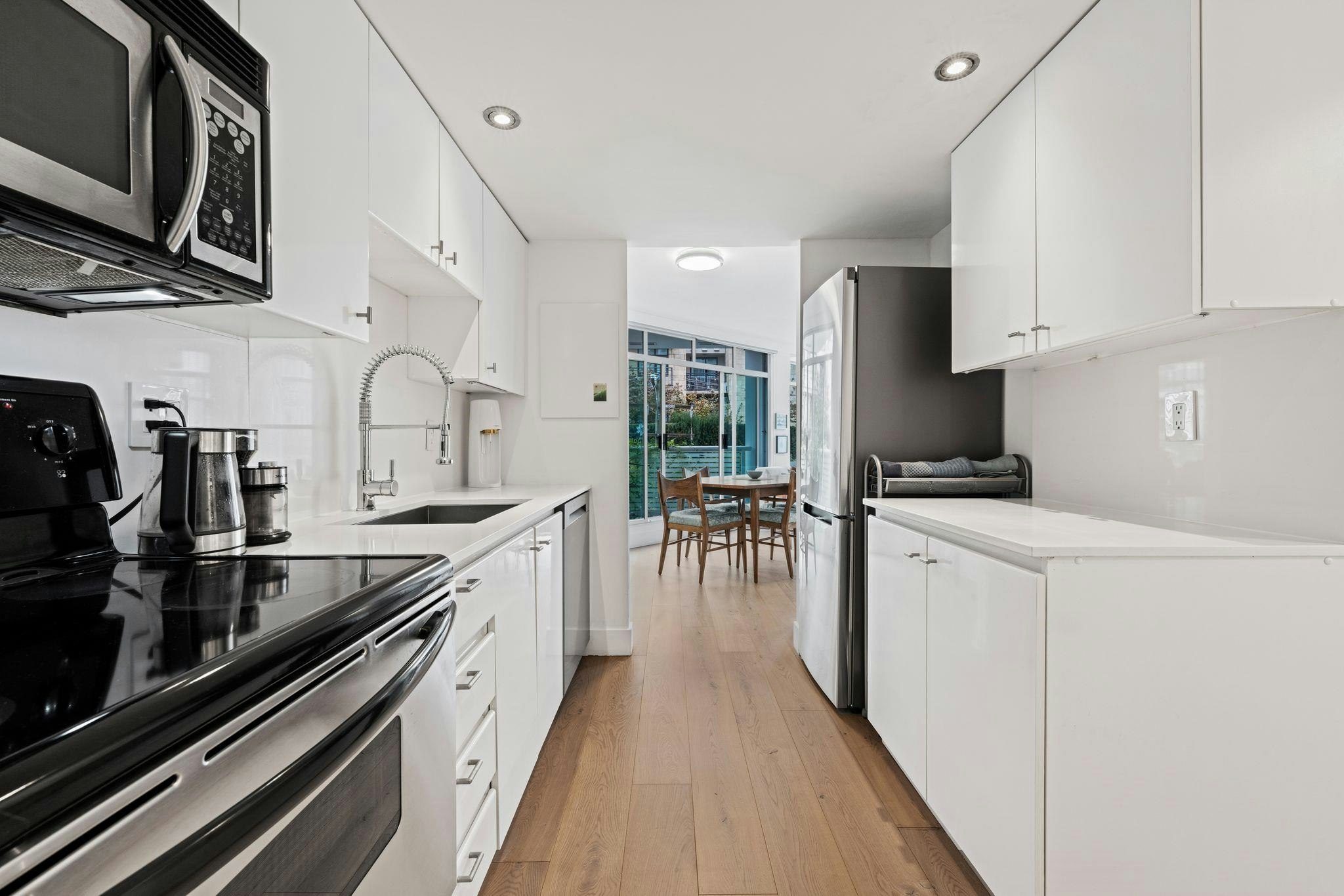 603-130 E 2nd Street, North Vancouver, BC, V7L 1C3 - 17
