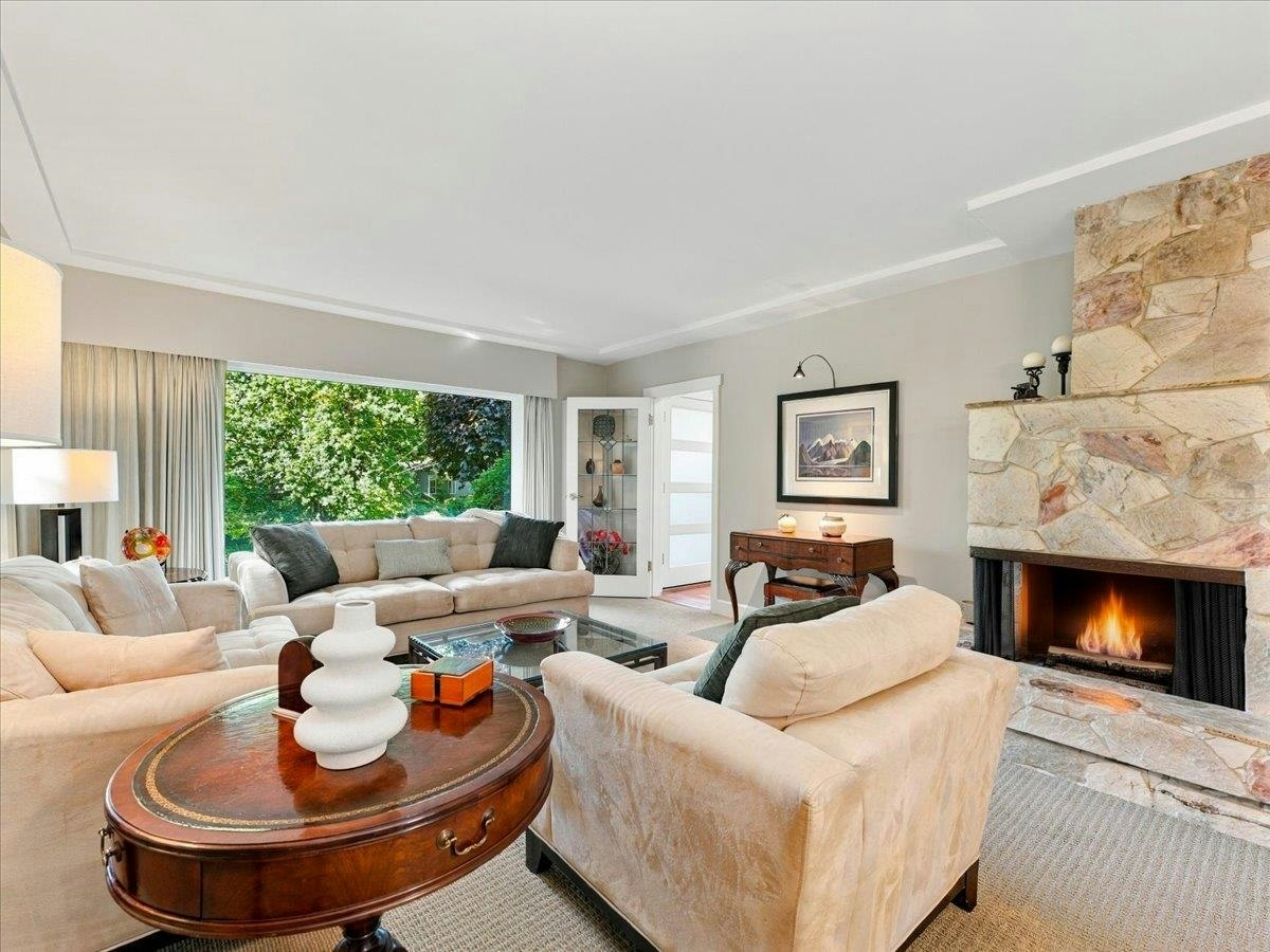1160 14th Street, West Vancouver, BC, V7T 2R7 - 17