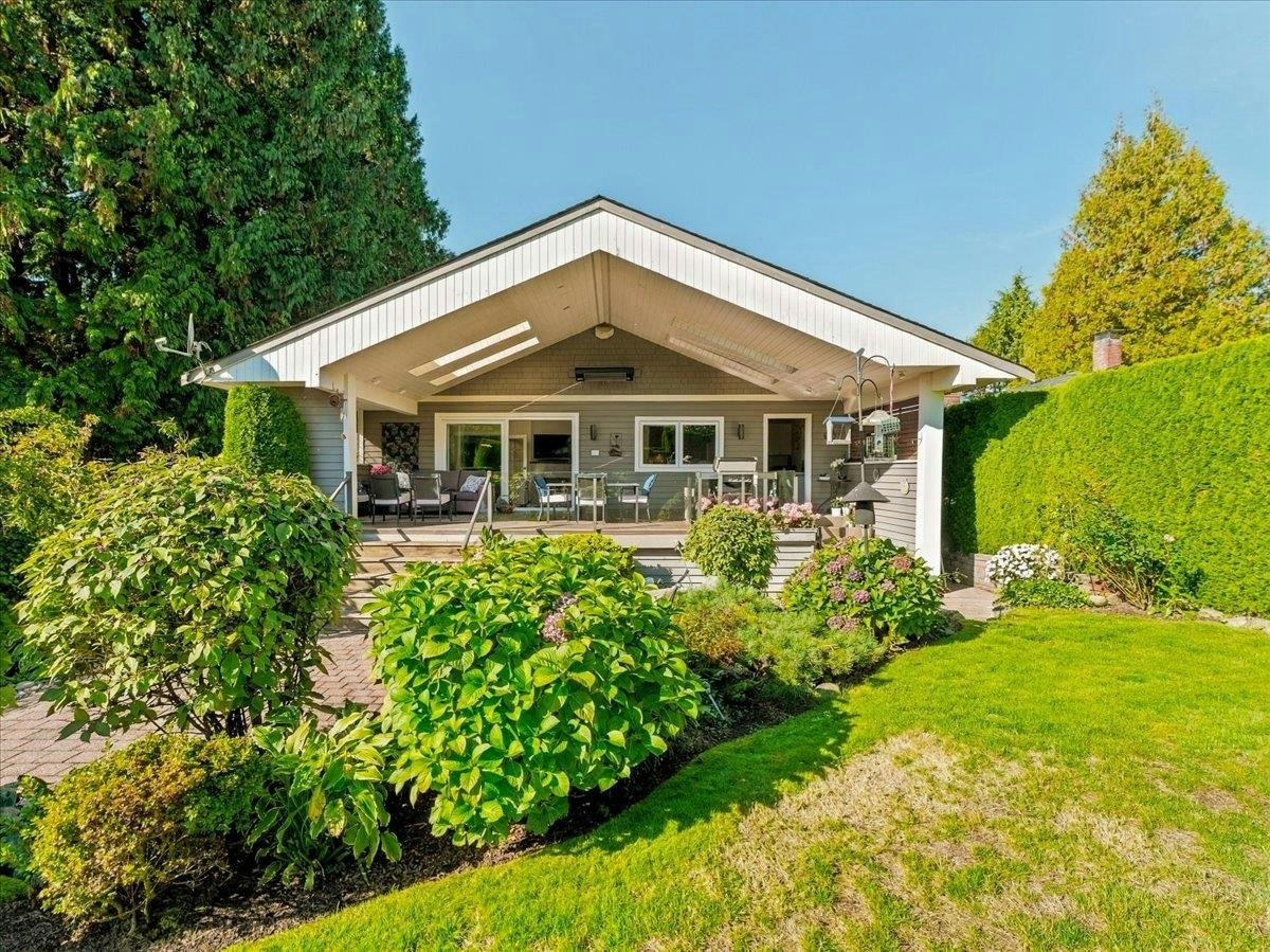 1160 14th Street, West Vancouver, BC, V7T 2R7