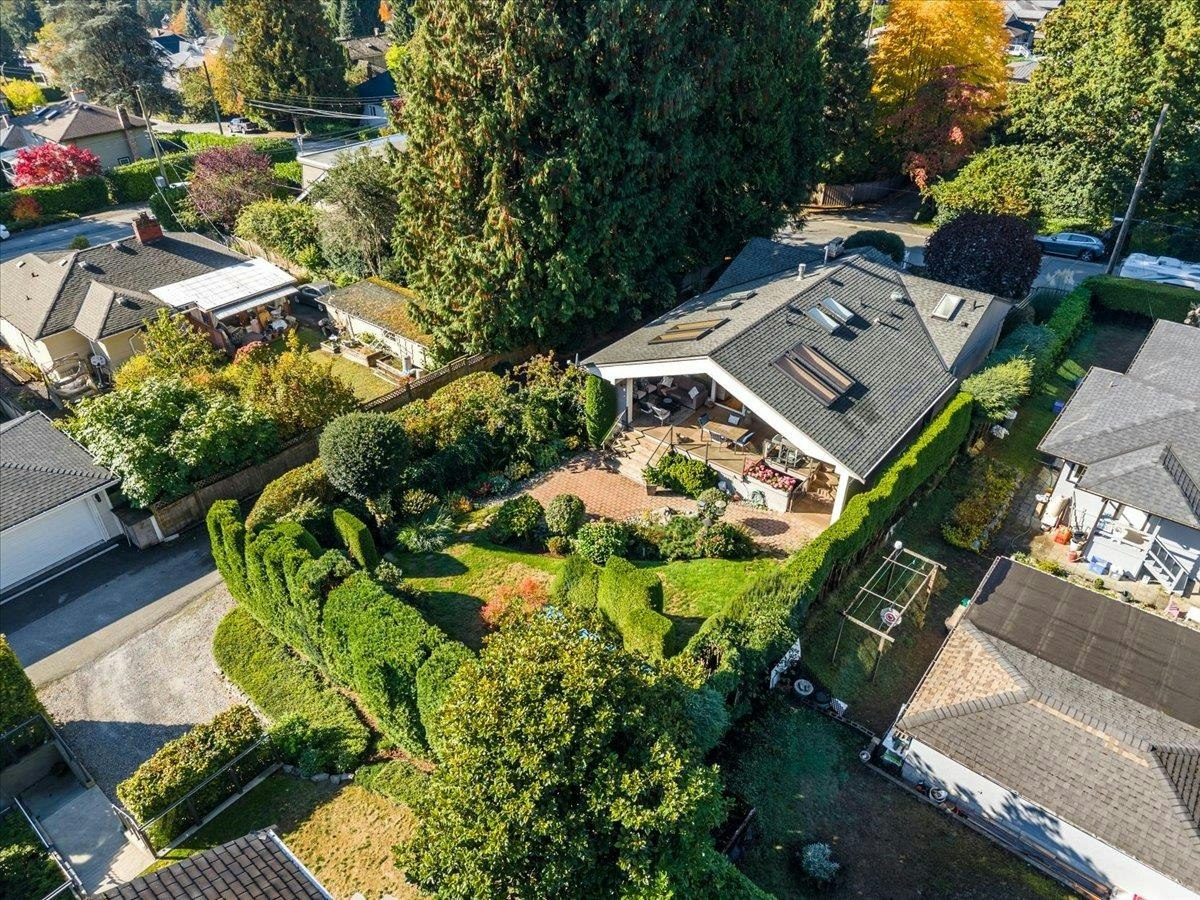 1160 14th Street, West Vancouver, BC, V7T 2R7 - 32