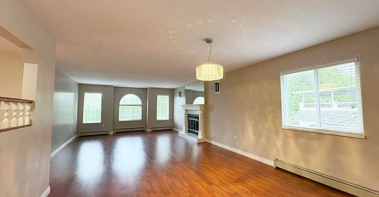 Upper-5225 Canada Way, Burnaby, BC, V5E 3N4 - 5