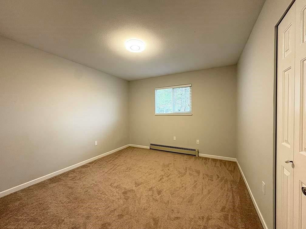 Upper-5225 Canada Way, Burnaby, BC, V5E 3N4 - 18