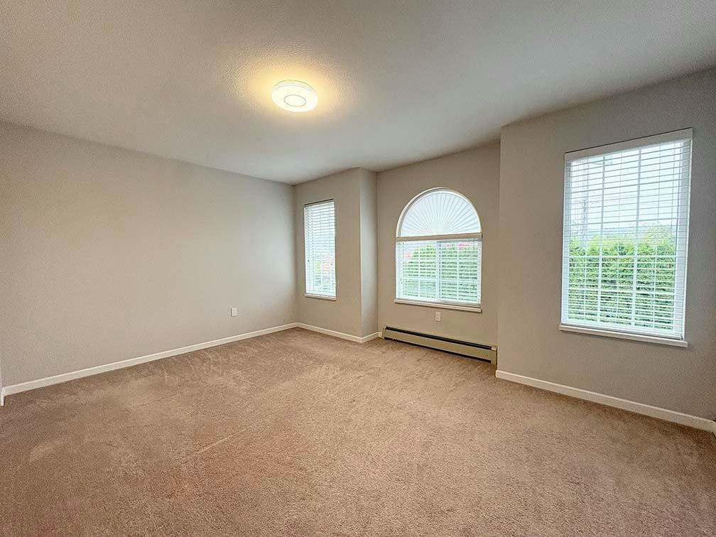 Upper-5225 Canada Way, Burnaby, BC, V5E 3N4 - 15