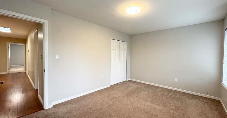 Upper-5225 Canada Way, Burnaby, BC, V5E 3N4 - 16