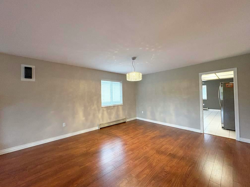 Upper-5225 Canada Way, Burnaby, BC, V5E 3N4 - 4